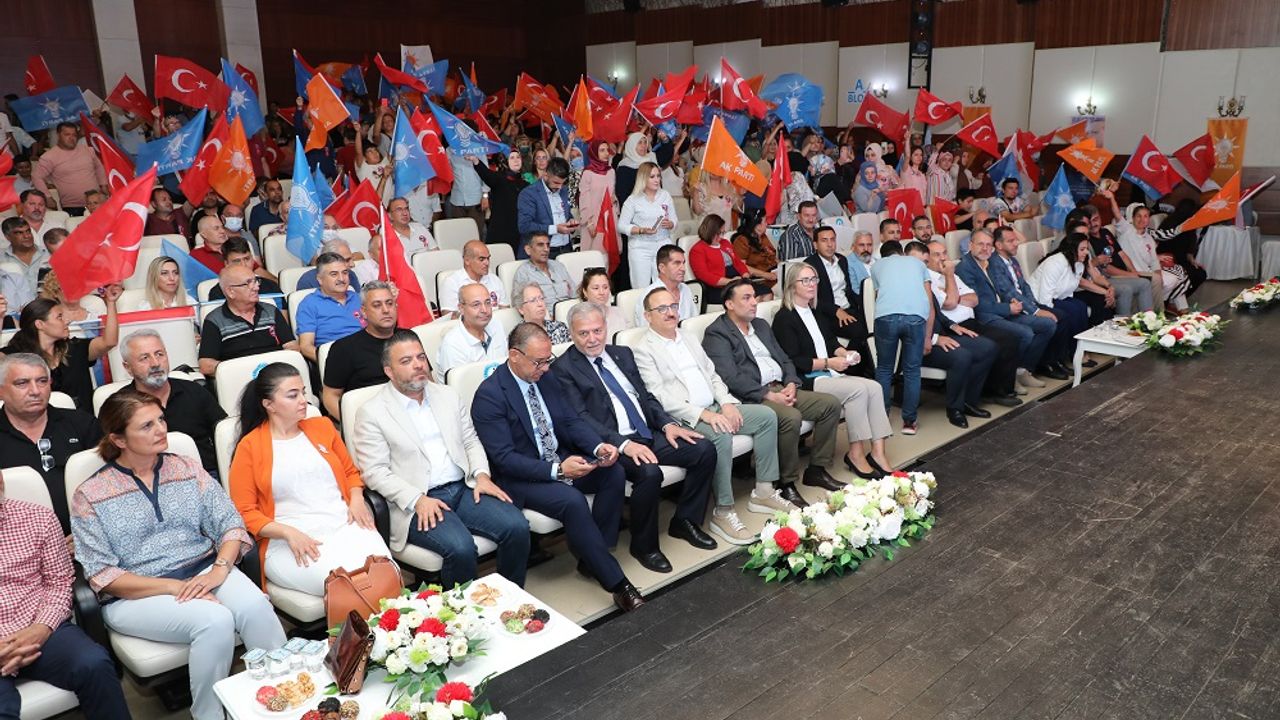 AK Parti İzmir’den ‘Türkiye'nin Kazanımları ve 2023'ün Önemi’ programı