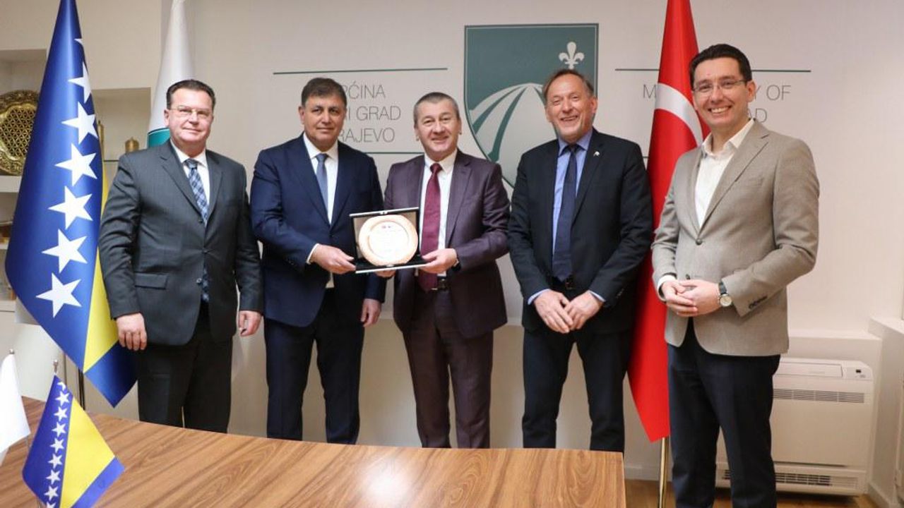 Başkan Tugay'dan Bosna Hersek'e dostluk ziyareti