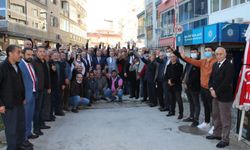 İzmir'de 100 Yeni Üye MHP’ye Katıldı