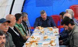 Başkan Oran, iftar sofrasında vatandaşlarla bir araya geliyor