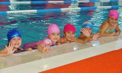 Aliağa Gençlik Merkezi’nde Yaz Dönemi Yüzme Kursları Başlıyor