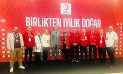 Türk Kızılay Şube Kurultayı’nda Urla’ya Büyük Gurur