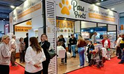 PET İZMİR 2026'nın Üçüncü Gününde Rekor Kalabalık !