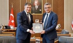 Başkan Tugay’dan KKTC’de iş birliği hamlesi: Lefkoşa’ya spor parkı desteği