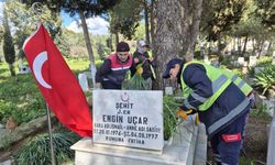 Torbalı Belediyesi’nden Şehit Kabirlerine Vefa Dokunuşu