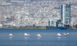 “İzmir Yenileniyor” markası tescillendi