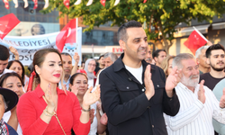 Çiğli’de 19 Mayıs Coşkusu Sokaklara Taştı
