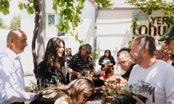 Çeşme Belediyesinden yerel üretime destek: 80 bin fide üretimiyle rekor
