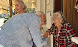 HUZUREVİNDE DUYGU SELİ