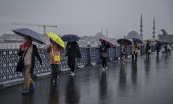İSTANBUL İÇİN YAĞIŞ UYARISI: SICAKLIKLAR DÜŞÜYOR