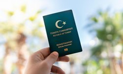ÖZEL OKUL ÖĞRETMENLERİNE YEŞİL PASAPORT YOLU AÇILIYOR