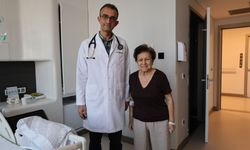 80’LİK KALP HASTASINA AMELİYATSIZ MİTRAL KAPAK MÜDAHALESİ