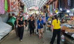Kültür gezileriyle İzmir’i keşfettiler