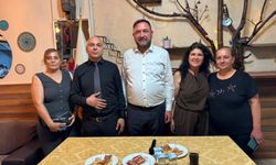 CHP İZMİR İL BAŞKANI GÜMRÜKÇÜ’DEN ÜYE KATILIM TÖRENİNDE GÜÇLÜ MESAJ