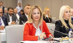 İzmir Gazeteciler Cemiyeti Başkanı Dilek Gappi İfadeye Çağrıldı