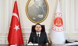 ADALET BAKANI AKIN GÜRLEK’TEN SOSYAL MEDYA PAYLAŞIMLARINA İLİŞKİN AÇIKLAMA