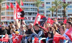 Buca’da Cumhuriyet’in 103. yılına yakışır kutlama