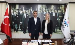 Çankırı, AK Parti’ye katılan Çiğli Belediye Başkanı Yıldız’ı ziyaret etti
