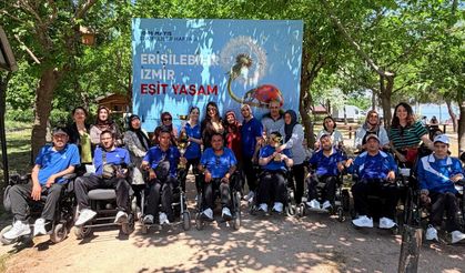İzmir’de engeller dayanışma ve dostlukla aşıldı