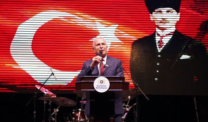 Gaziemir’de 19 Mayıs kutlamaları Aslı Güngör konseriyle başladı