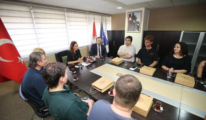 KARGEM’li gençlerden Başkan Ünsal’a teşekkür ziyareti