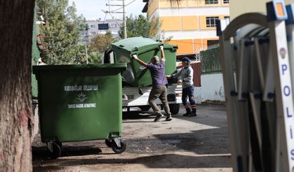 Karabağlar’ın 58 mahallesine 891 yeni konteyner