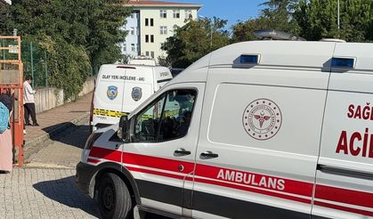 BAŞAKŞEHİR’DE ORTAOKULDA OLAY: 1 ÖĞRENCİ HAYATINI KAYBETTİ, 7 ÖĞRENCİNİN TEDAVİSİ SÜRÜYOR