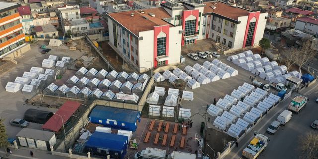 Konak’ın çadır kentinde hayat başladı