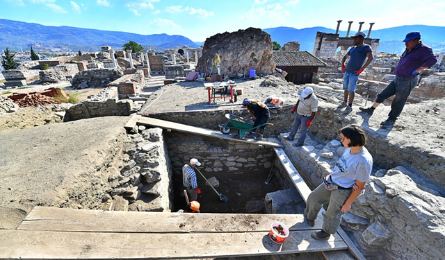 Arkeolojik kazıda DNA laboratuvarı kuruldu