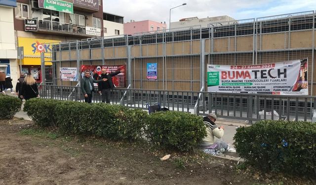 ‘Çin Seddi’ gibi reklam panolarına tepki!