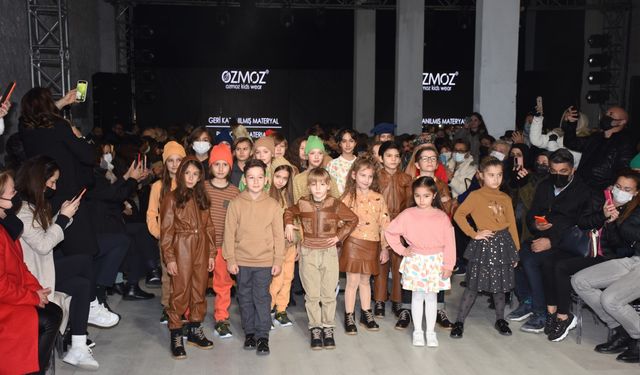 İzmir’de moda rüzgarı esiyor