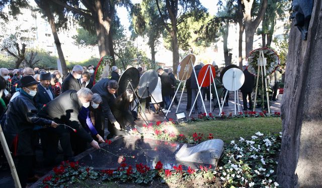 Zübeyde Hanım, Karşıyaka’da anıldı