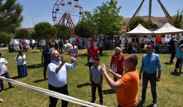 Menemen'de farkındalık etkinliği