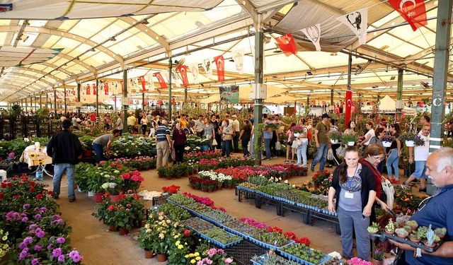 Mandıra Filozofu Dünya Çevre Günü’nde Karşıyaka’da