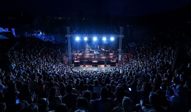 Bergama Tiyatro Festivali’ne muhteşem açılış