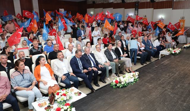 AK Parti İzmir’den ‘Türkiye'nin Kazanımları ve 2023'ün Önemi’ programı