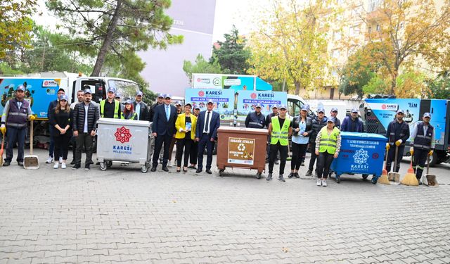 Karesi’de mavi konteyner dönemi