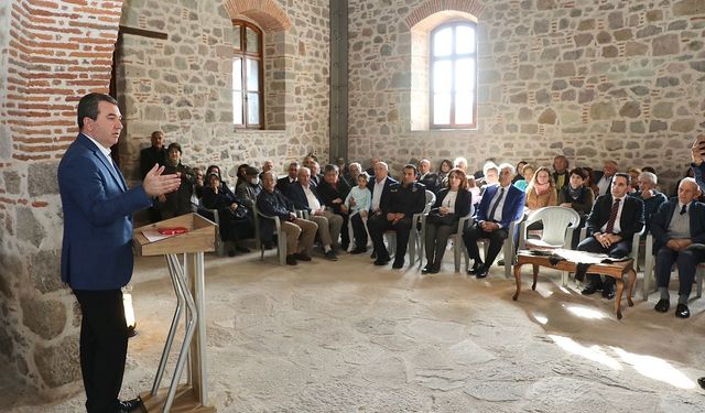 Bergama'da tarihi tören