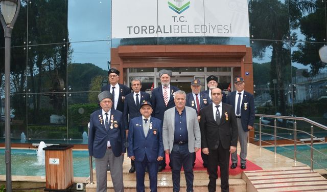 Gazilerden Başkan Tekin’e teşekkür ziyareti