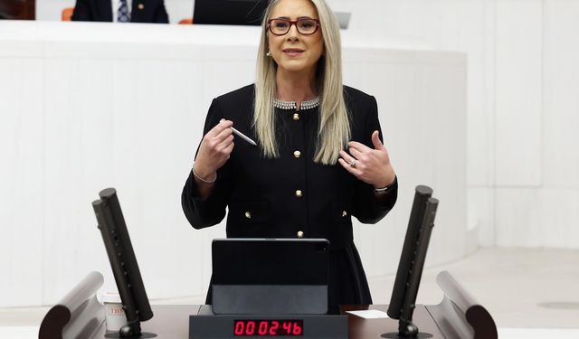 Çankırı’dan İzmir Çıkışı: Büyükşehir Sızlanarak Yönetilmez