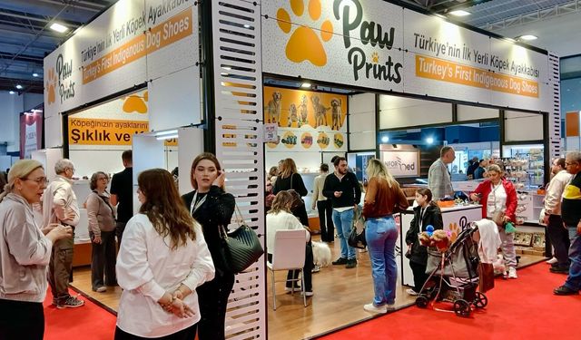 PET İZMİR 2026'nın Üçüncü Gününde Rekor Kalabalık !