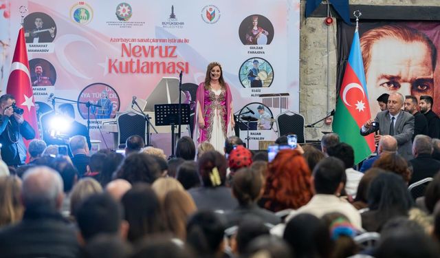 İzmir'de Azerbaycan rüzgarı