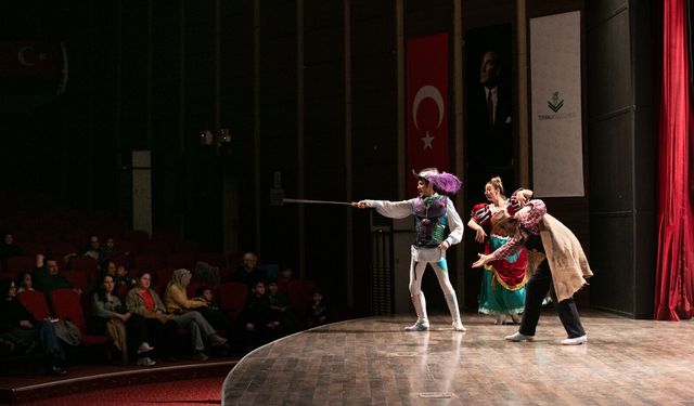 “Don Kişot” minik izleyicileri büyüledi