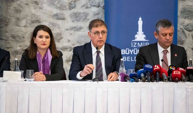 İzmir’de CHP ve Roman yurttaşlar aynı masada