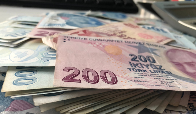 TEMMUZDA EMEKLİ MAAŞLARINA ZAM BEKLENTİSİ ARTIYOR