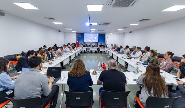 Başkan Tugay: Kendi yol haritamızı çizeceğiz