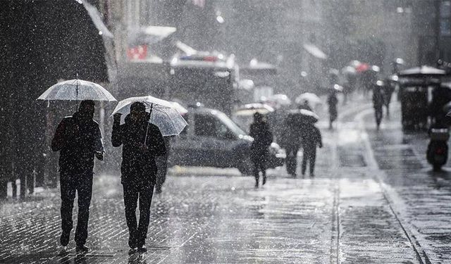 METEOROLOJİ’DEN PEŞ PEŞE UYARI: ÇOK SAYIDA İLDE KUVVETLİ SAĞANAK BEKLENİYOR