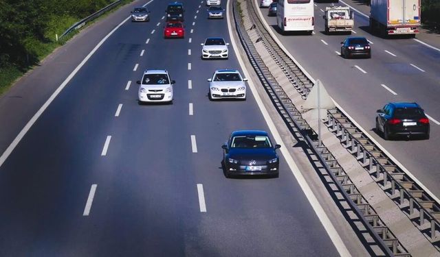 BAYRAMDA İSTANBUL BOŞ KALDI: TRAFİK YOĞUNLUĞU YÜZDE 1’E DÜŞTÜ