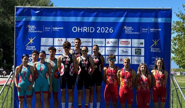 Büyükşehir’in sporcuları gümüş madalya ile döndü