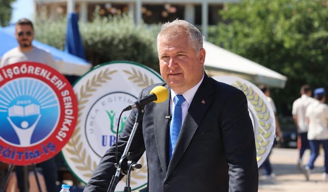 Bir Asır Sonra Aynı Meydanda, Aynı Cumhuriyet Sevdasıyla